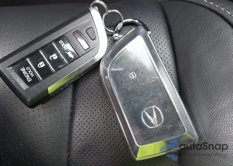 2024 Acura Mdx Advance Package z USA, uszkodzony, nr VIN 5J8YE1H85RL012498